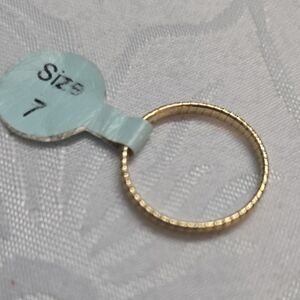 Elegant Gold-Tone Ring